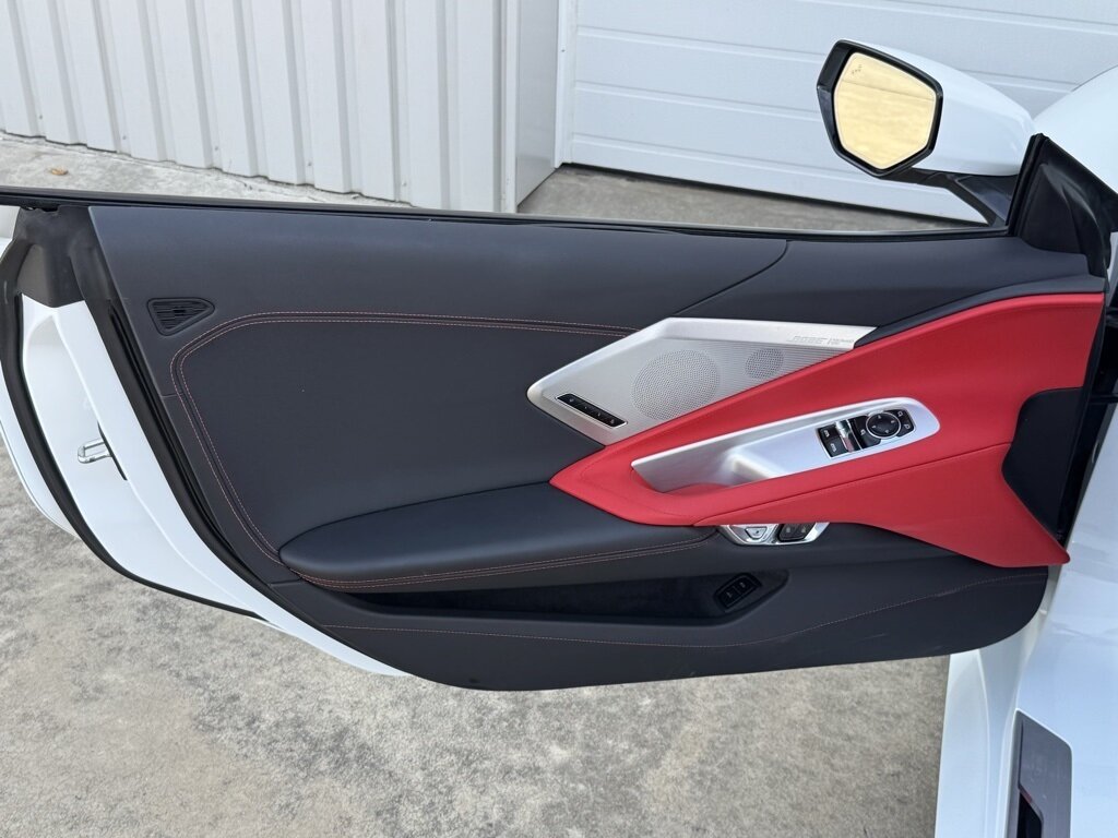 2025 Chevrolet Corvette Stingray 2LT   - Photo 37 - Martin, TN 38237