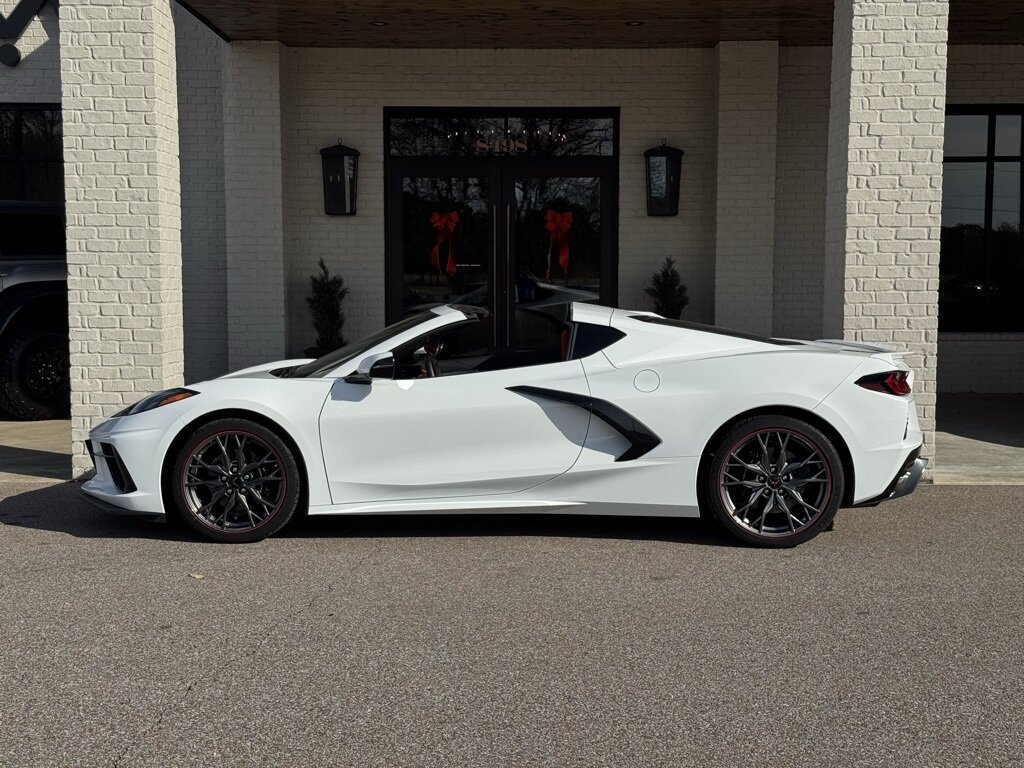 2025 Chevrolet Corvette Stingray 2LT   - Photo 14 - Martin, TN 38237