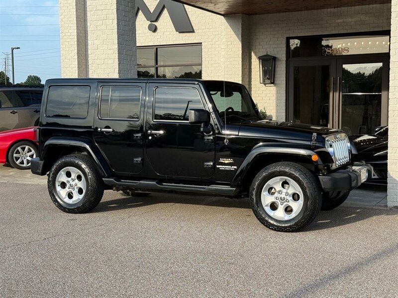2014 Jeep Wrangler Unlimited Unlimited Sahara - Photo 3 - Martin, TN 38237