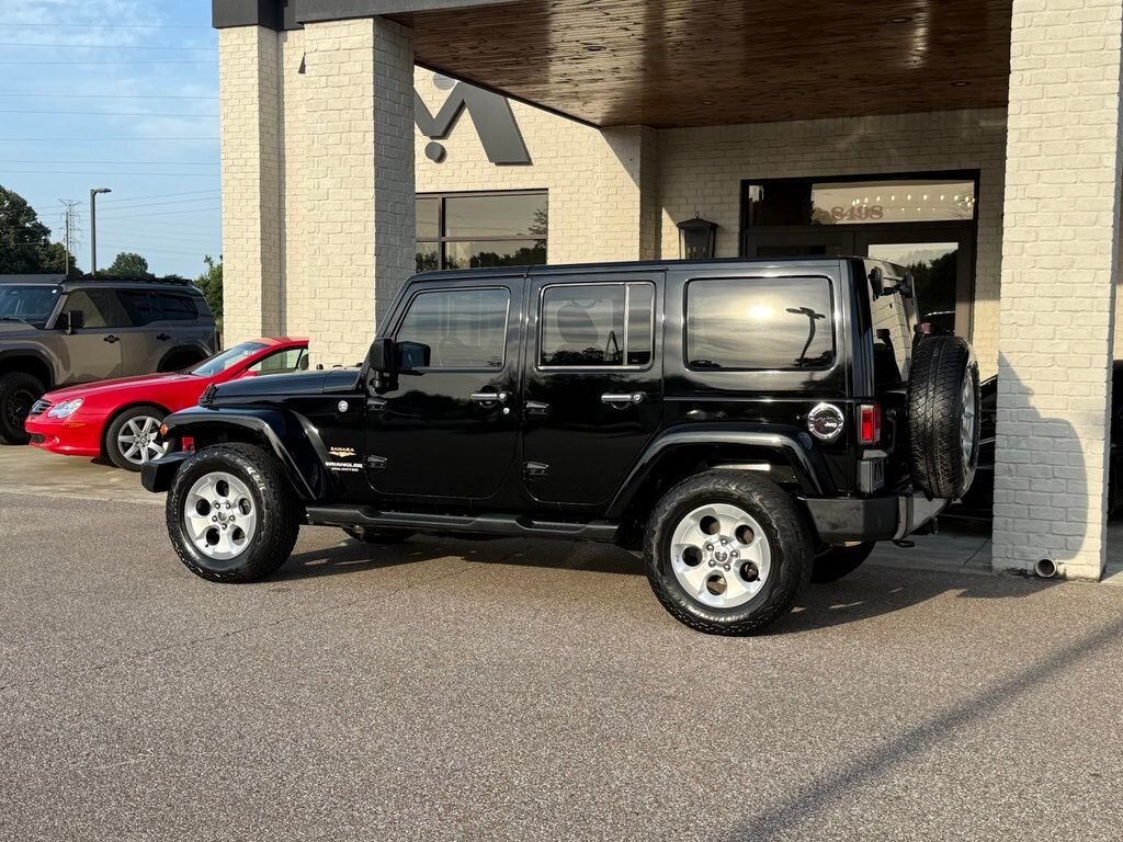 2014 Jeep Wrangler Unlimited Unlimited Sahara - Photo 11 - Martin, TN 38237