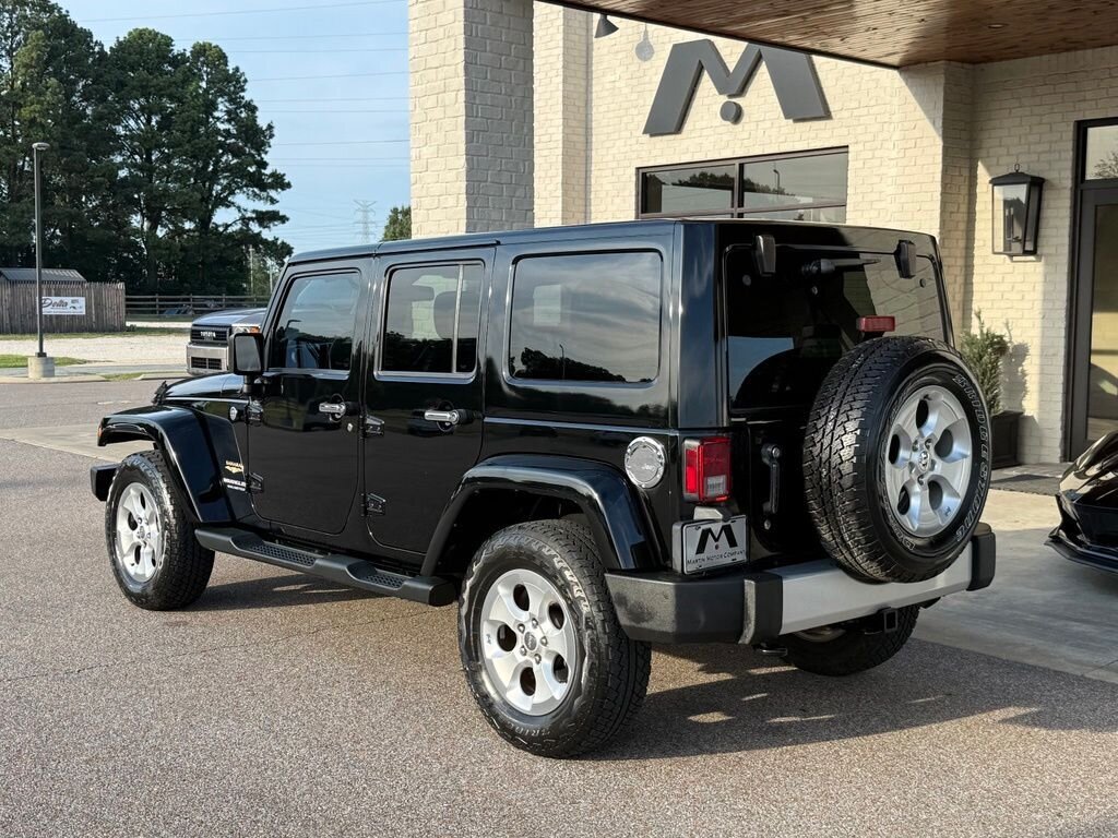2014 Jeep Wrangler Unlimited Unlimited Sahara - Photo 10 - Martin, TN 38237