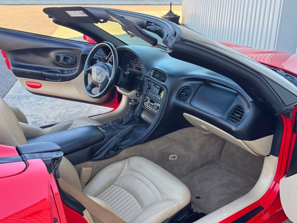 2000 Chevrolet Corvette   - Photo 36 - Martin, TN 38237