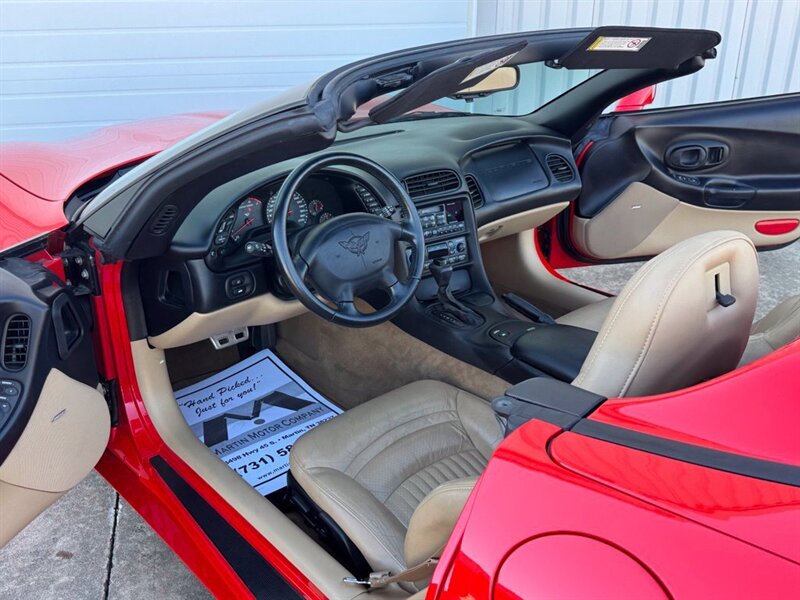 2000 Chevrolet Corvette   - Photo 2 - Martin, TN 38237