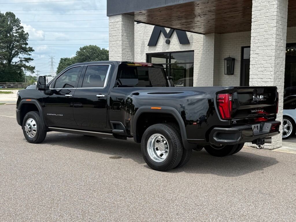 2024 GMC Sierra 3500HD Denali Ultimate   - Photo 7 - Martin, TN 38237