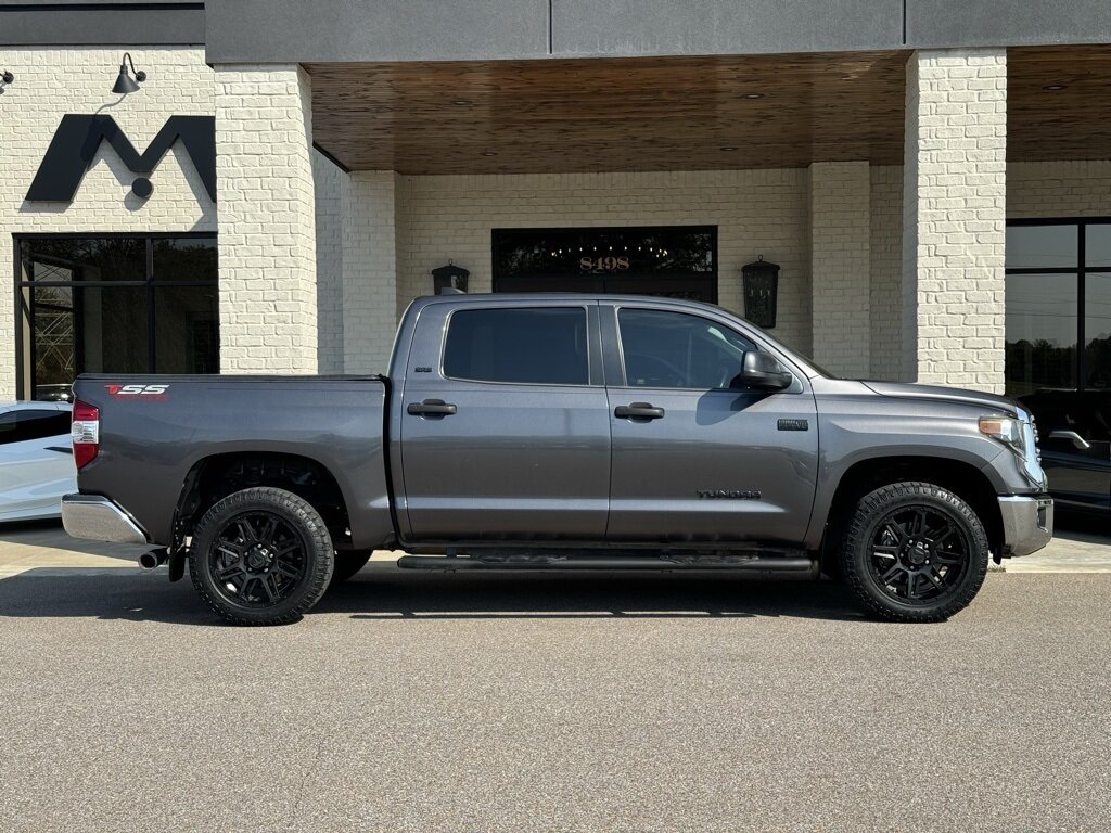 2020 Toyota Tundra SR5   - Photo 55 - Martin, TN 38237