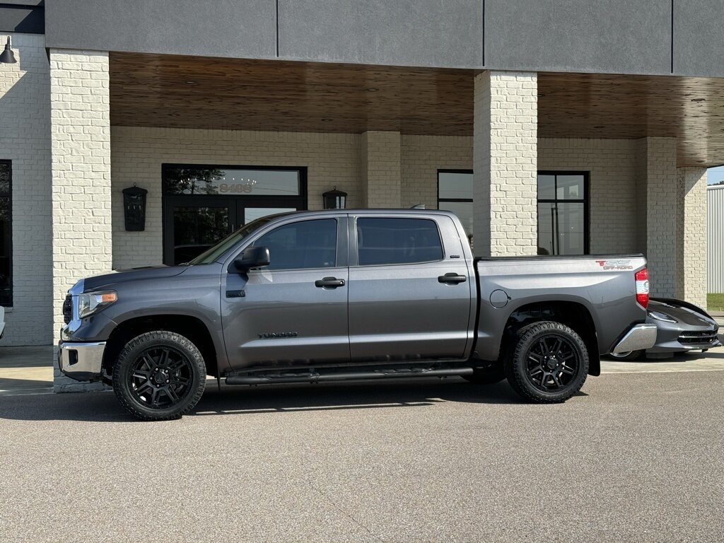 2020 Toyota Tundra SR5   - Photo 6 - Martin, TN 38237