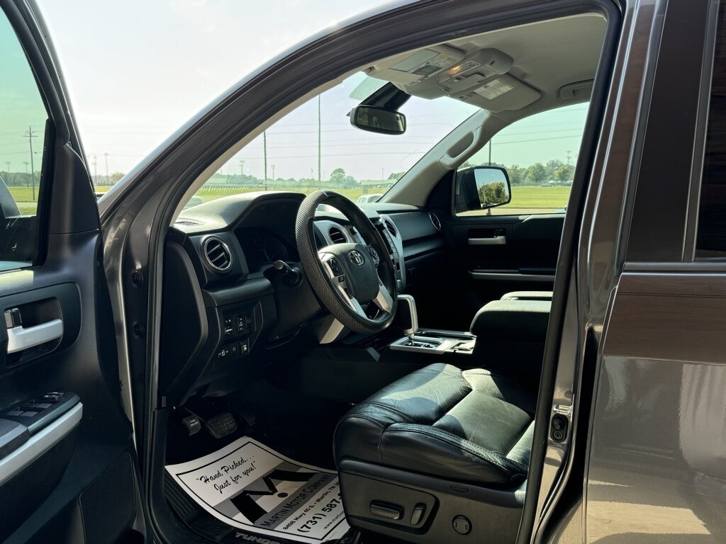 2020 Toyota Tundra SR5   - Photo 58 - Martin, TN 38237