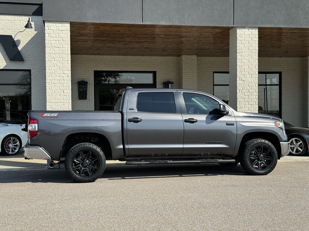 2020 Toyota Tundra SR5   - Photo 54 - Martin, TN 38237