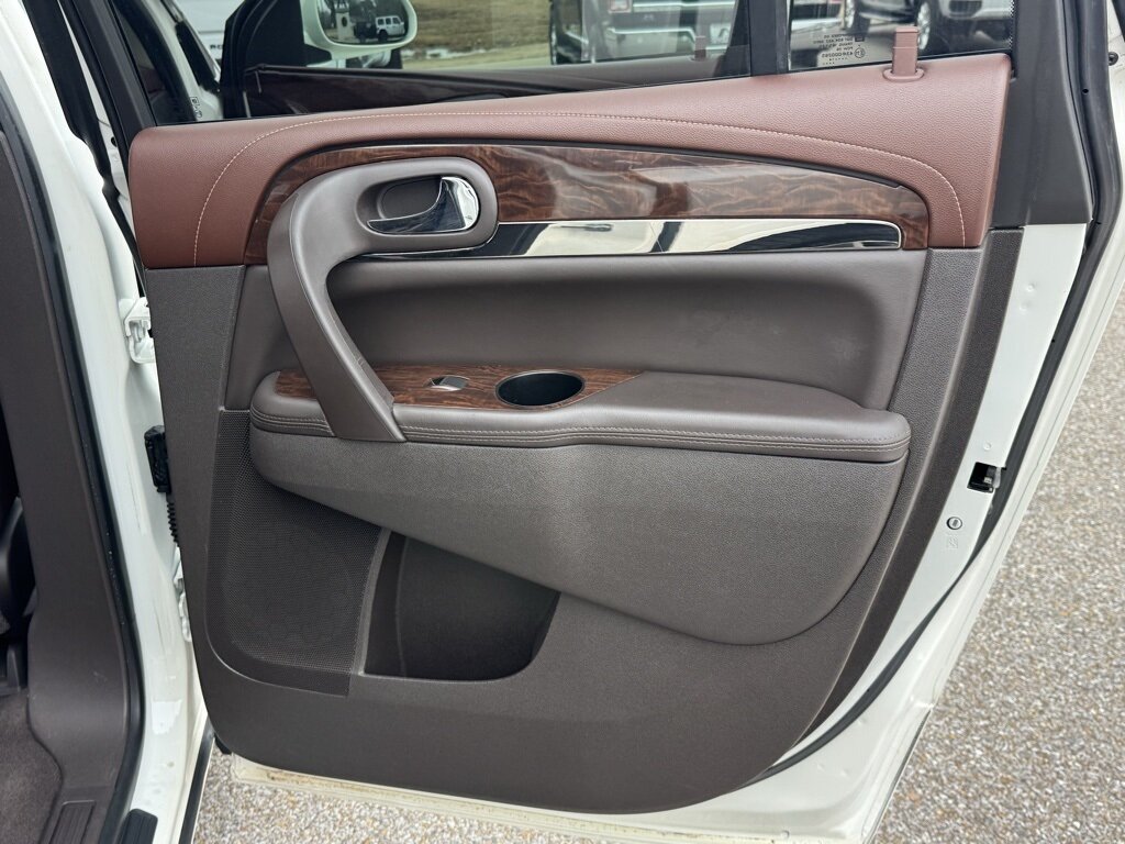 2014 Buick Enclave Leather Group - Photo 41 - Martin, TN 38237