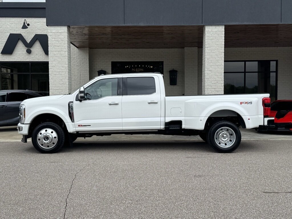 2024 Ford F-450 Super Duty Platinum DRW - Photo 7 - Martin, TN 38237