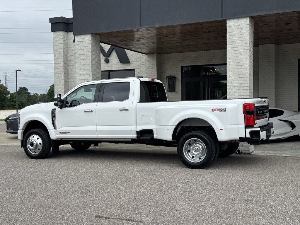 2024 Ford F-450 Super Duty Platinum DRW - Photo 9 - Martin, TN 38237