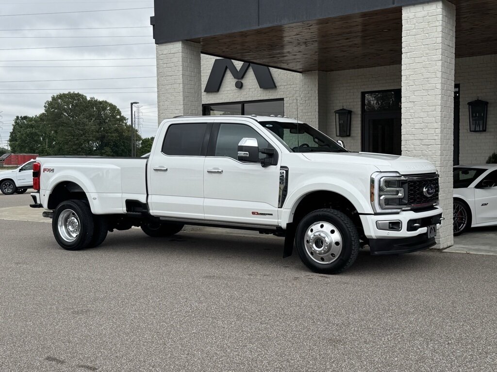 2024 Ford F-450 Super Duty Platinum DRW - Photo 20 - Martin, TN 38237