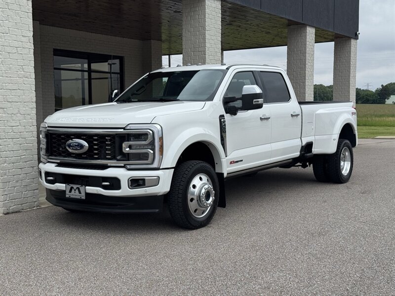 2024 Ford F-450 Super Duty Platinum DRW - Photo 3 - Martin, TN 38237