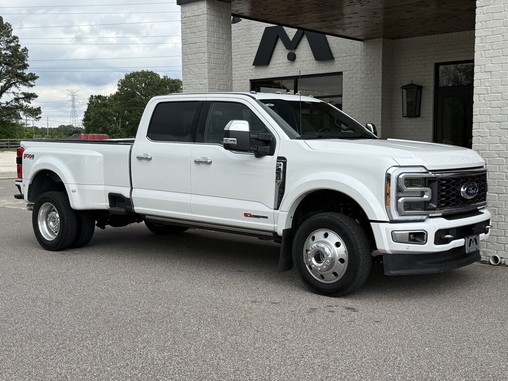 2024 Ford F-450 Super Duty Platinum DRW - Photo 47 - Martin, TN 38237
