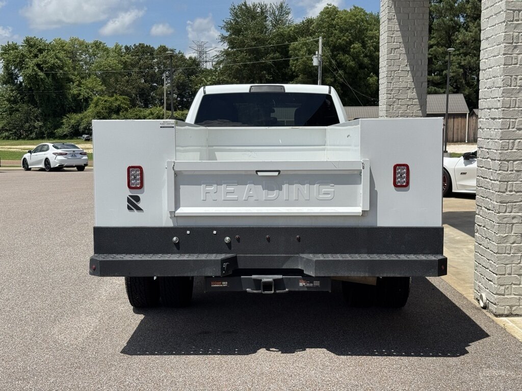 2024 RAM 3500 SLT - Photo 12 - Martin, TN 38237