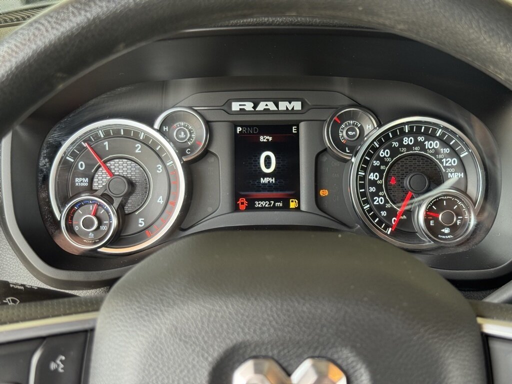 2024 RAM 3500 SLT - Photo 26 - Martin, TN 38237