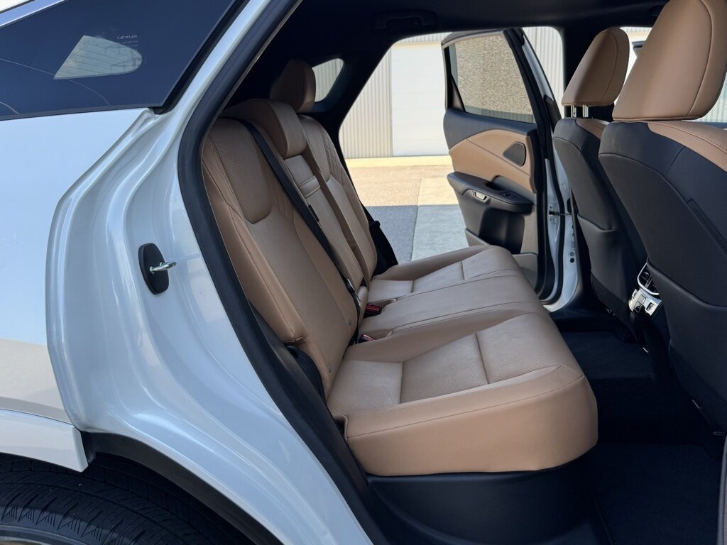 2024 Lexus RX 350 350 Premium - Photo 38 - Martin, TN 38237