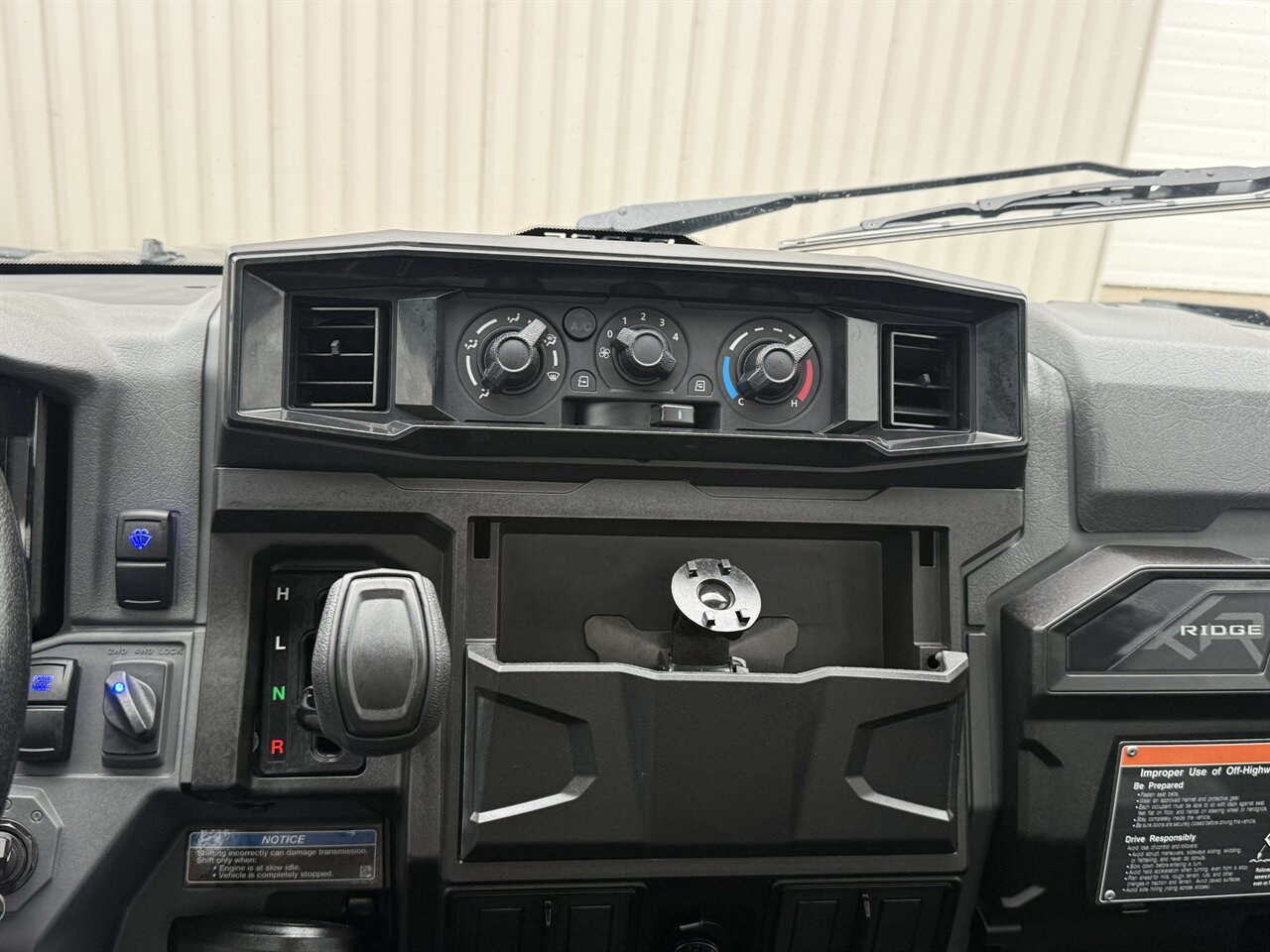 2024 Kawasaki RIDGE XR HVAC - Photo 15 - Martin, TN 38237