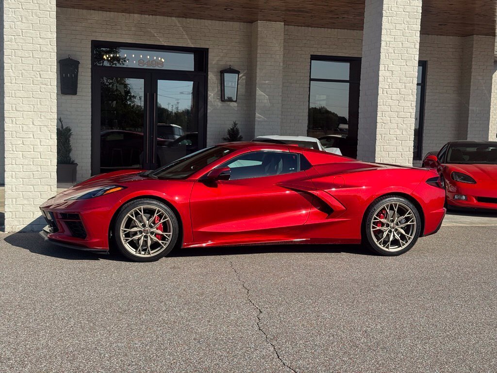 2024 Chevrolet Corvette Stingray 2LT Convertible - Photo 5 - Martin, TN 38237