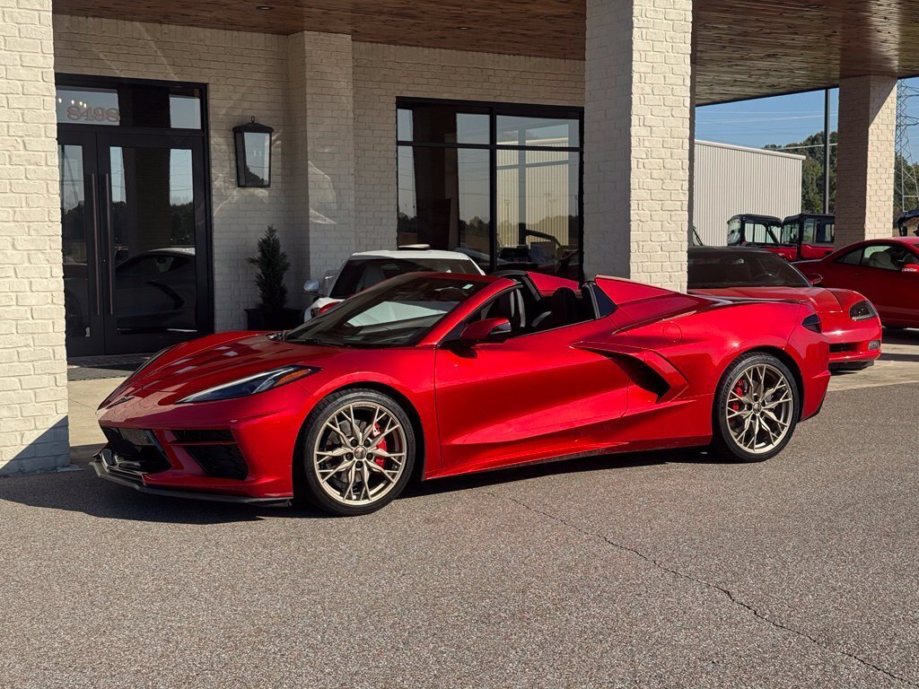 2024 Chevrolet Corvette Stingray 2LT Convertible - Photo 12 - Martin, TN 38237