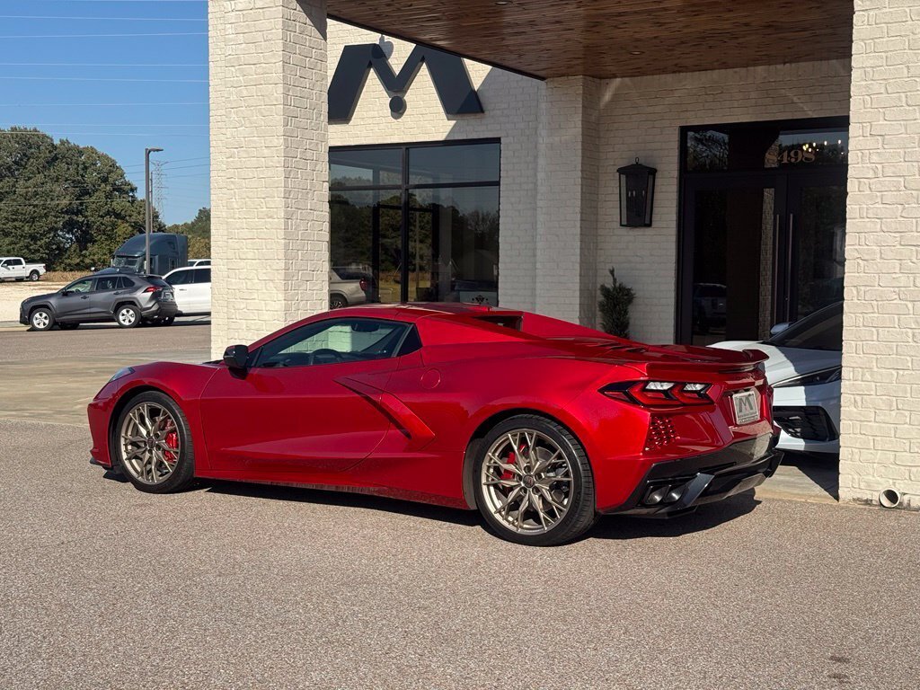 2024 Chevrolet Corvette Stingray 2LT Convertible - Photo 8 - Martin, TN 38237