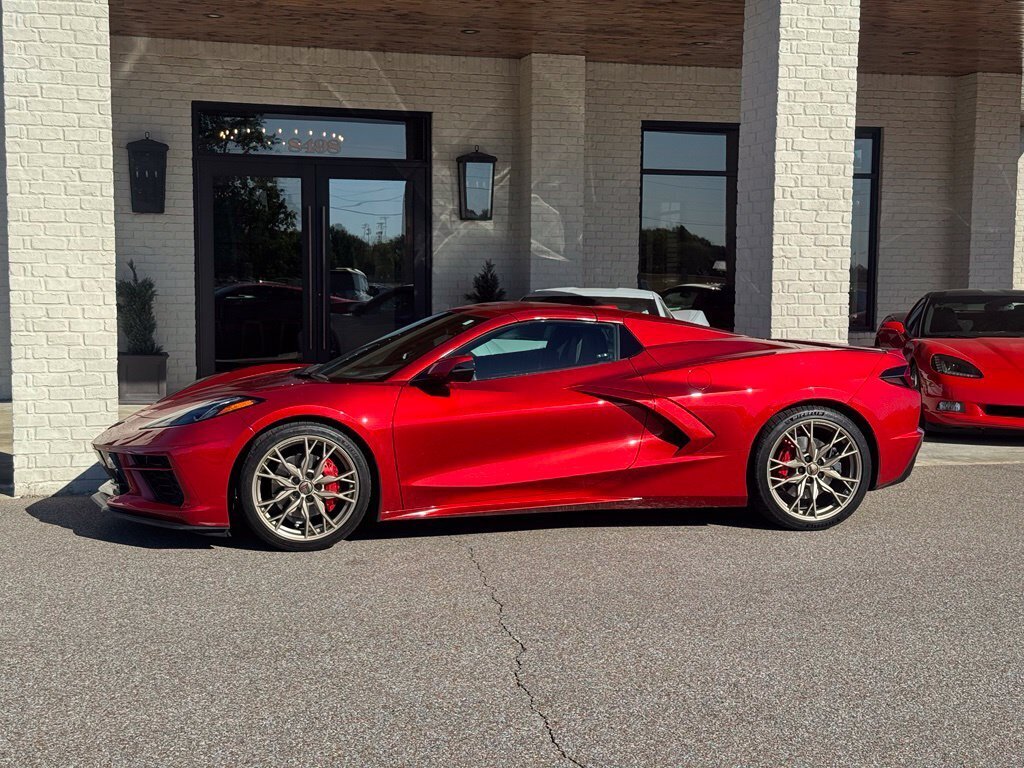 2024 Chevrolet Corvette Stingray 2LT - Photo 5 - Martin, TN 38237