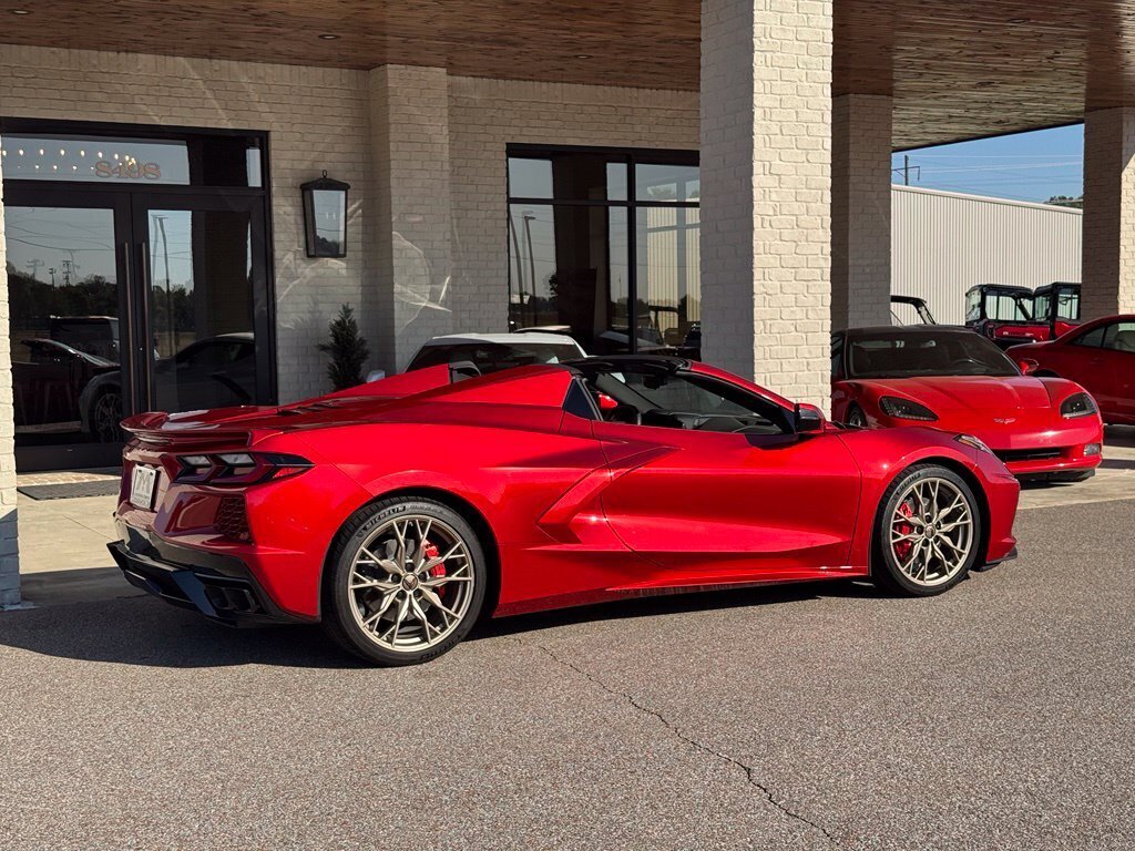 2024 Chevrolet Corvette Stingray 2LT Convertible - Photo 28 - Martin, TN 38237