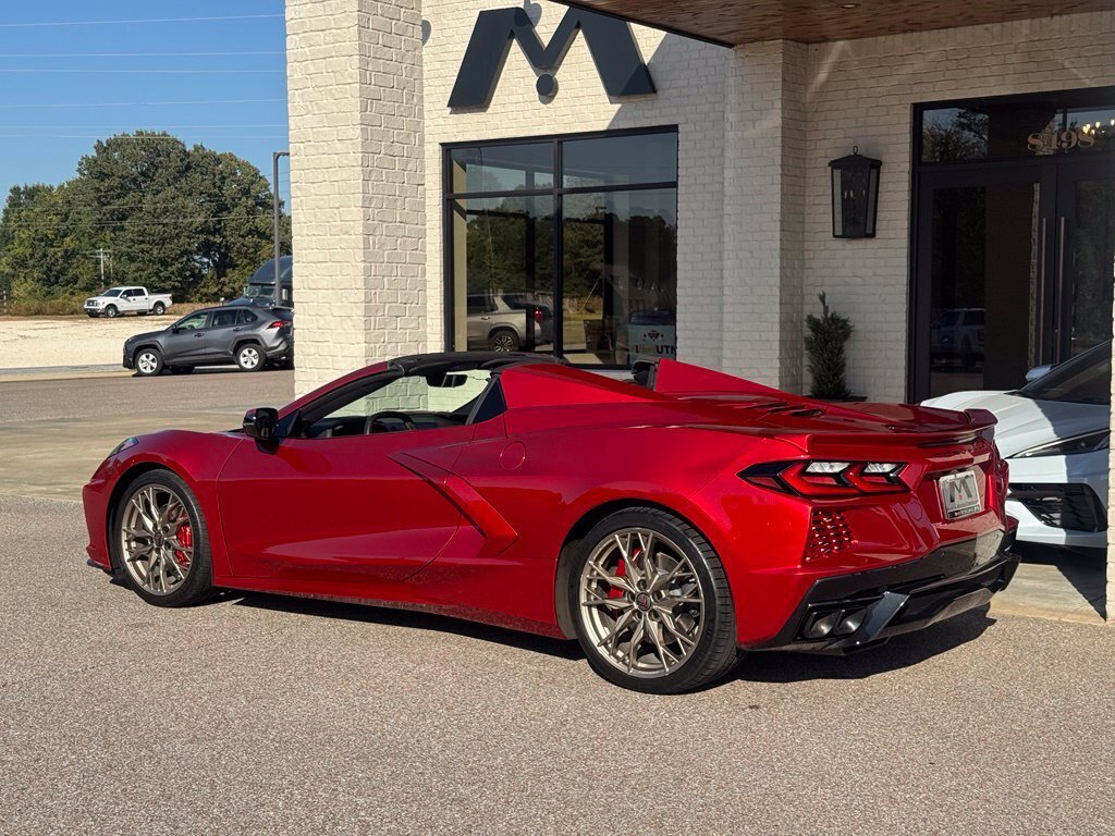 2024 Chevrolet Corvette Stingray 2LT Convertible - Photo 16 - Martin, TN 38237