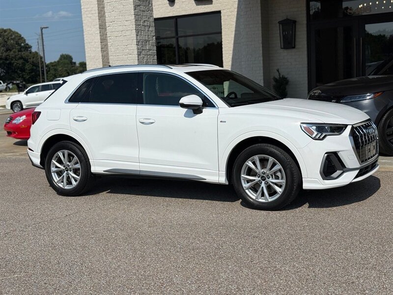 2023 Audi Q3 Premium Plus S Line quattro   - Photo 3 - Martin, TN 38237