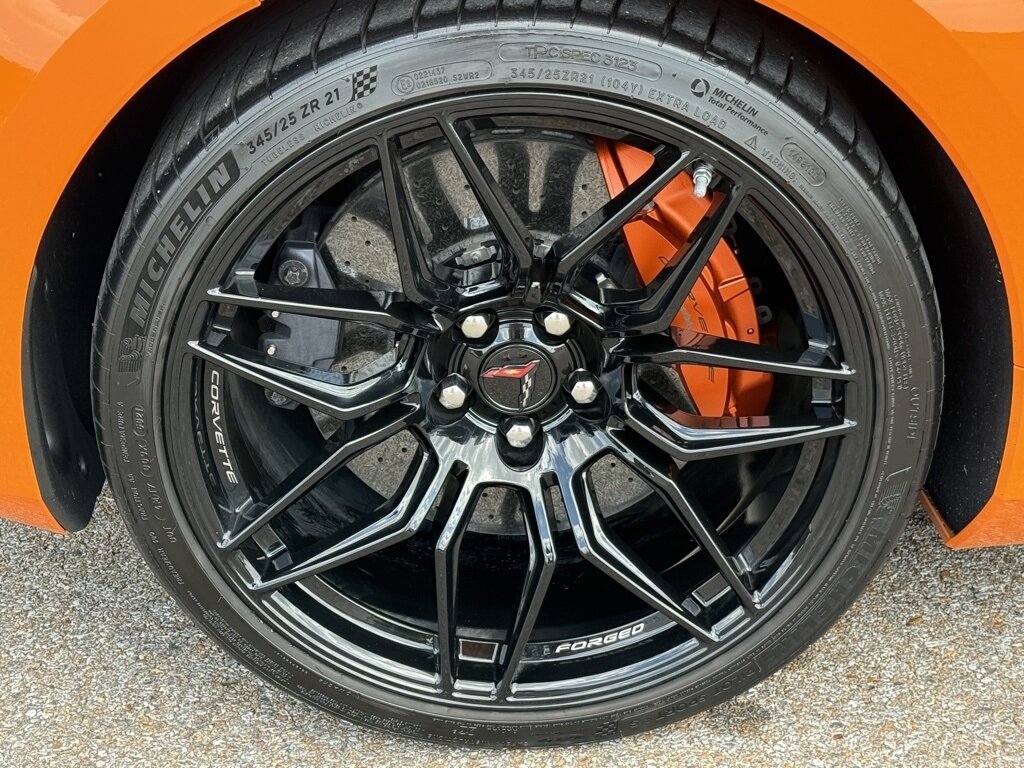 2023 Chevrolet Corvette Z06 2LZ - Photo 12 - Martin, TN 38237