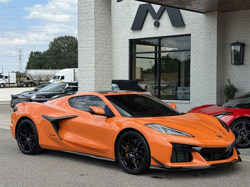 2023 Chevrolet Corvette Z06 2LZ - Photo 1 - Martin, TN 38237