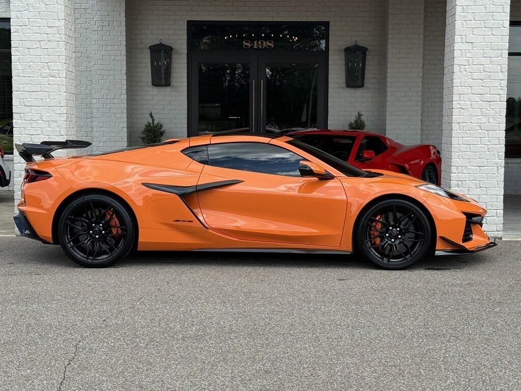 2023 Chevrolet Corvette Z06 2LZ - Photo 5 - Martin, TN 38237