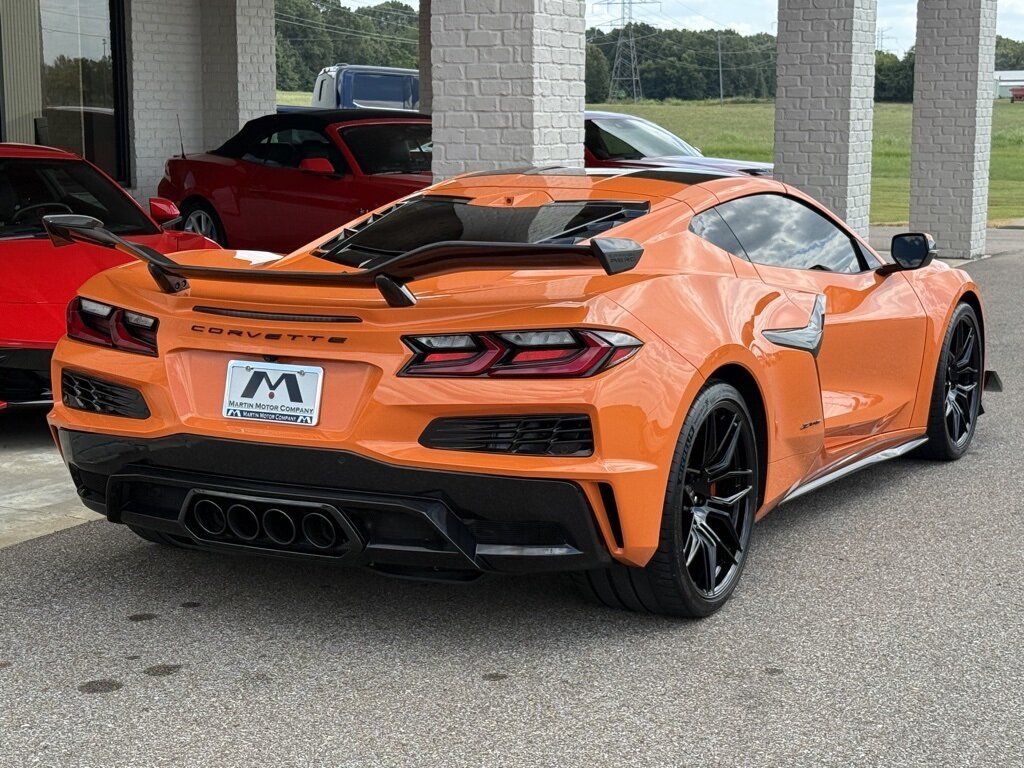 2023 Chevrolet Corvette Z06 2LZ - Photo 8 - Martin, TN 38237