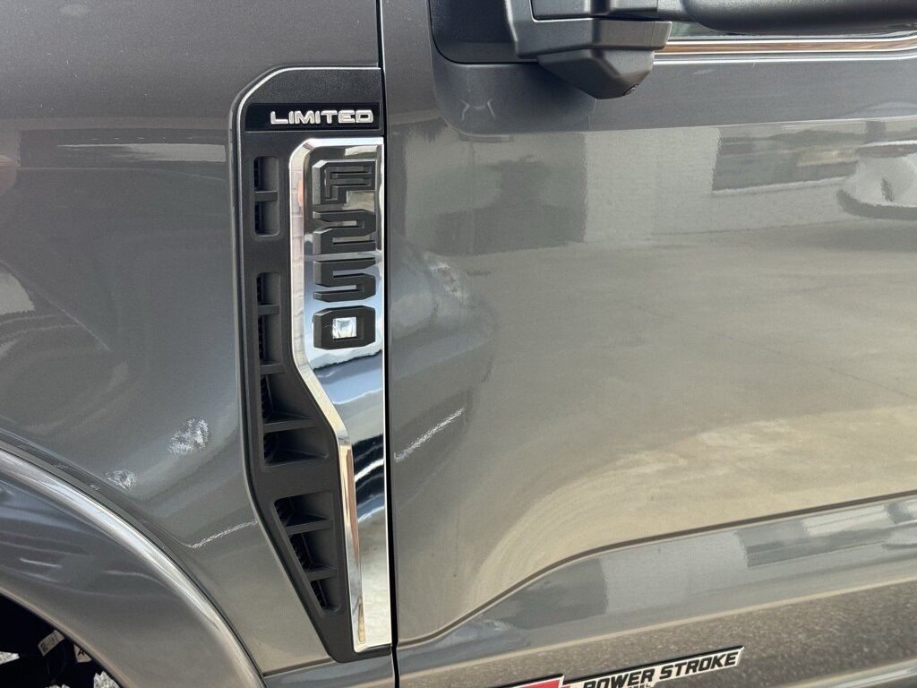2024 Ford F-250 Super Duty Limited - Photo 26 - Martin, TN 38237