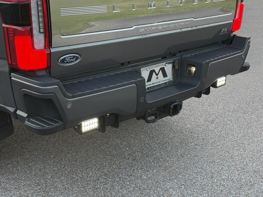 2024 Ford F-250 Super Duty Limited - Photo 29 - Martin, TN 38237