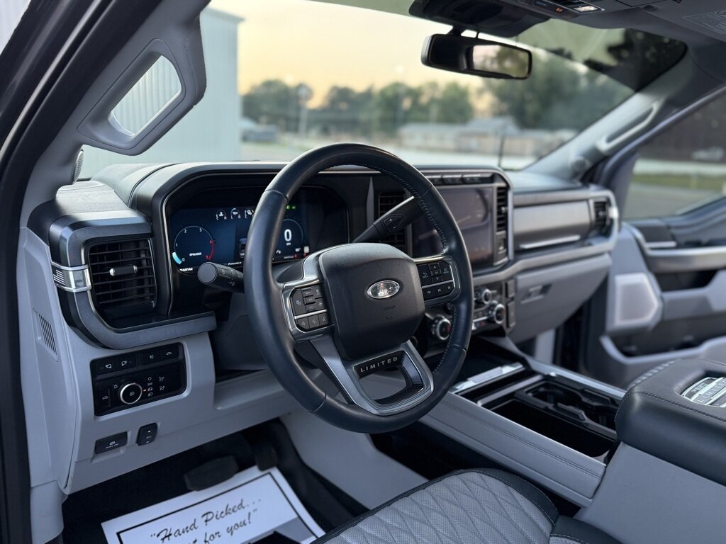 2024 Ford F-250 Super Duty Limited - Photo 43 - Martin, TN 38237