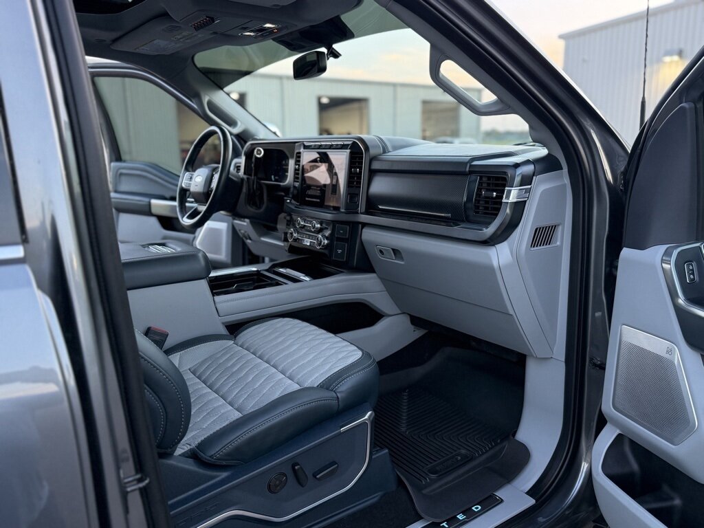 2024 Ford F-250 Super Duty Limited - Photo 63 - Martin, TN 38237