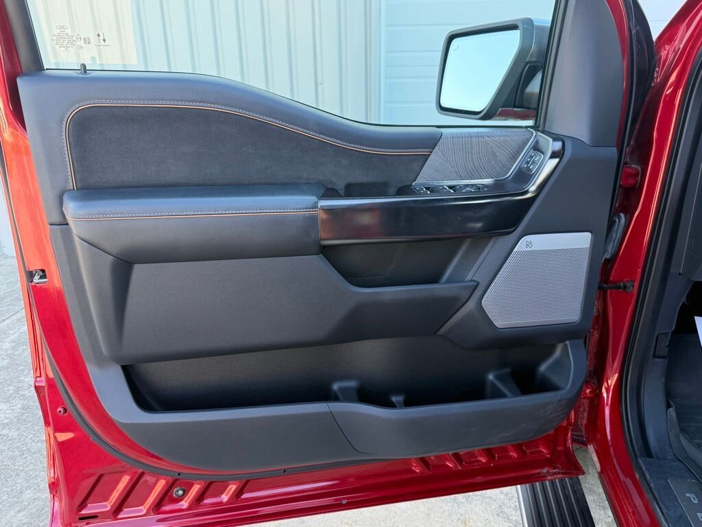 2022 Ford F-150 Platinum   - Photo 27 - Martin, TN 38237