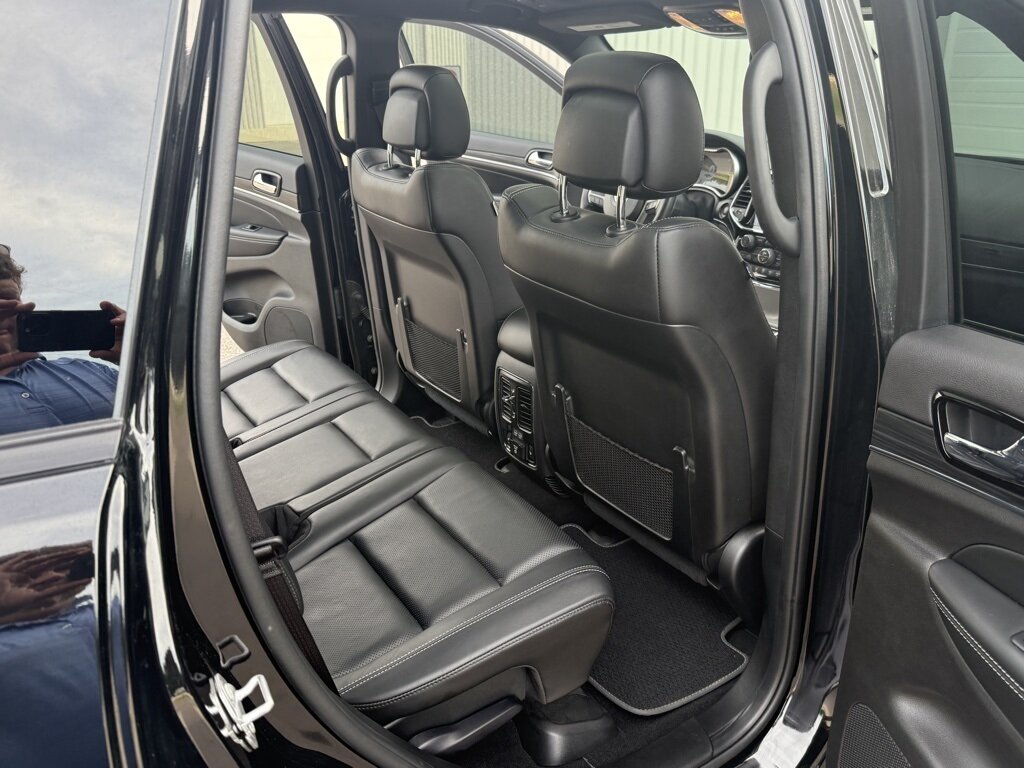 2021 Jeep Grand Cherokee 80th Anniversary Edition   - Photo 37 - Martin, TN 38237