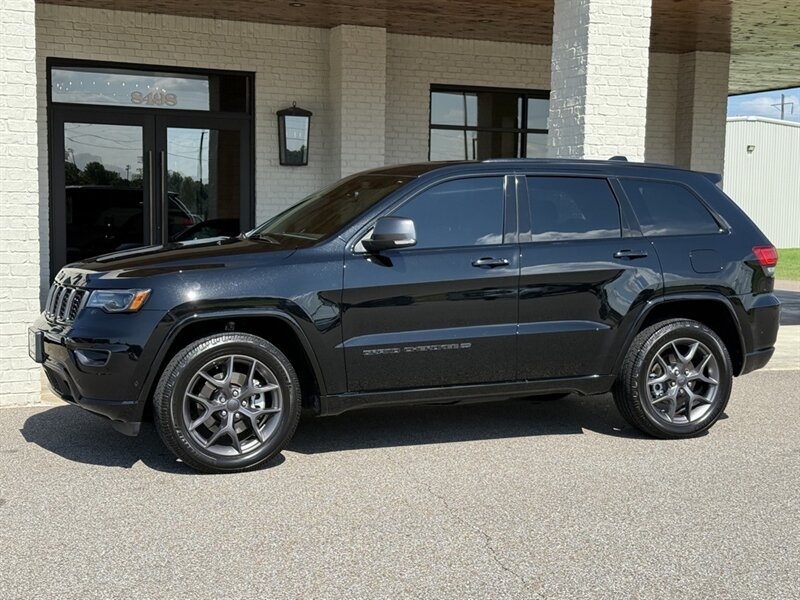 2021 Jeep Grand Cherokee 80th Anniversary Edition   - Photo 4 - Martin, TN 38237