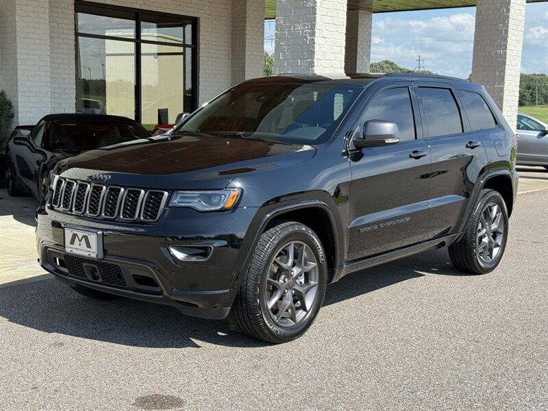 2021 Jeep Grand Cherokee 80th Anniversary Edition   - Photo 3 - Martin, TN 38237