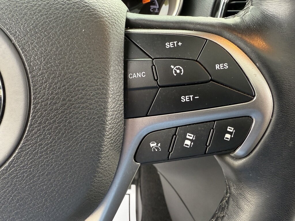 2021 Jeep Grand Cherokee 80th Anniversary Edition   - Photo 22 - Martin, TN 38237