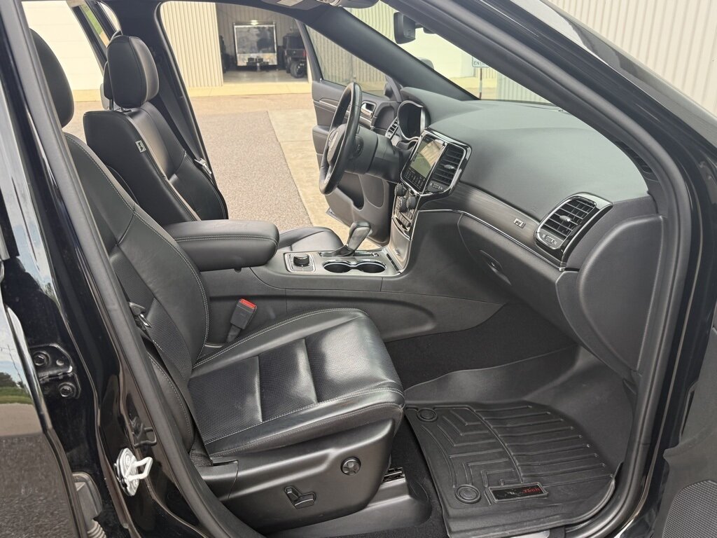 2021 Jeep Grand Cherokee 80th Anniversary Edition   - Photo 41 - Martin, TN 38237