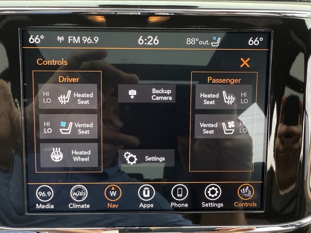 2021 Jeep Grand Cherokee 80th Anniversary Edition   - Photo 26 - Martin, TN 38237
