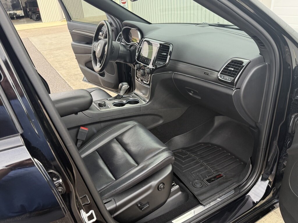 2021 Jeep Grand Cherokee 80th Anniversary Edition   - Photo 40 - Martin, TN 38237