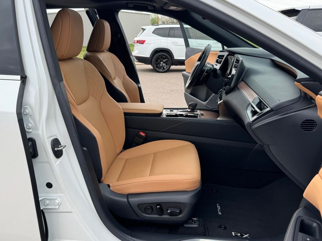 2023 Lexus RX 350 350 Premium - Photo 40 - Martin, TN 38237