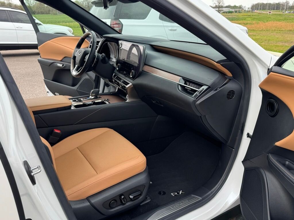 2023 Lexus RX 350 350 Premium - Photo 39 - Martin, TN 38237