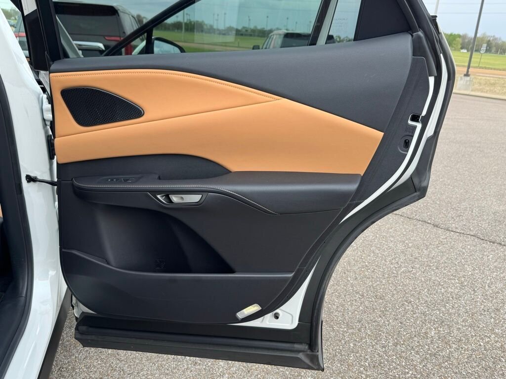 2023 Lexus RX 350 350 Premium - Photo 38 - Martin, TN 38237