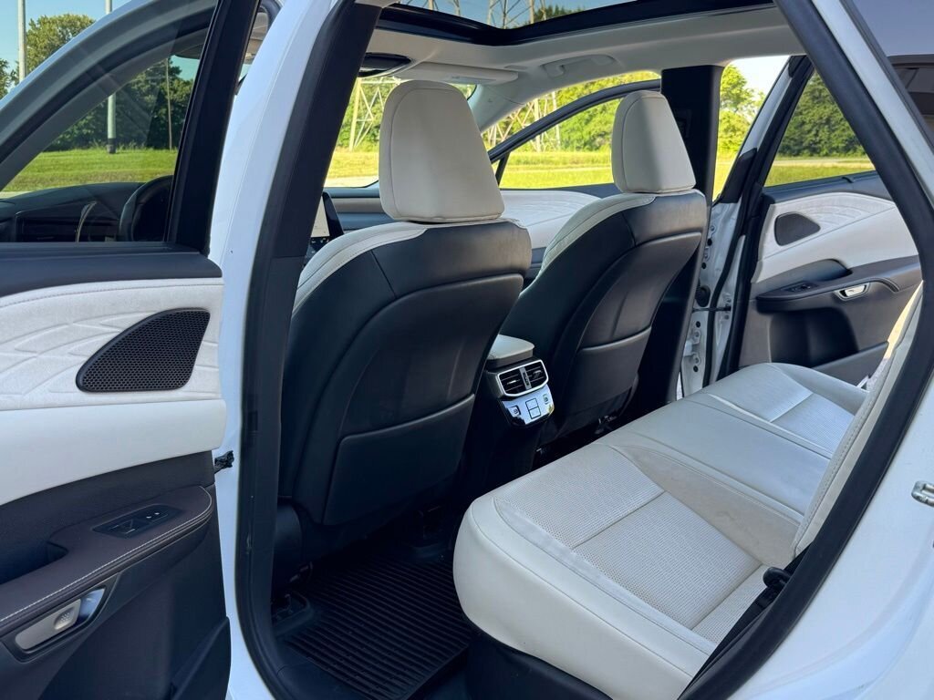 2023 Lexus RX 350 350 Luxury   - Photo 38 - Martin, TN 38237