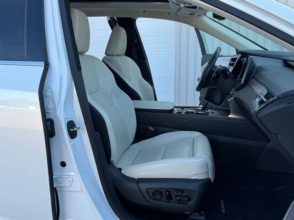 2023 Lexus RX 350 350 Luxury   - Photo 47 - Martin, TN 38237